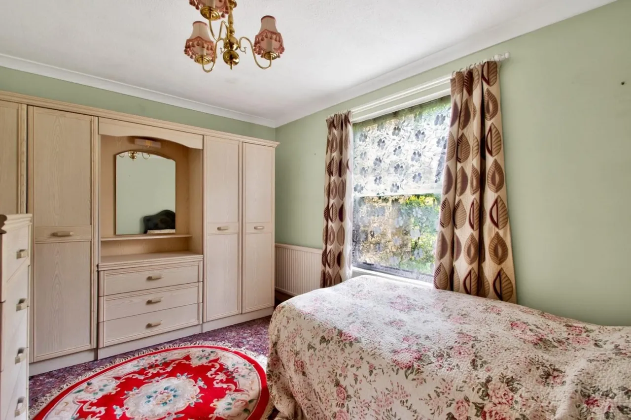 Otley Road, Harrogate, HG2, photo 10