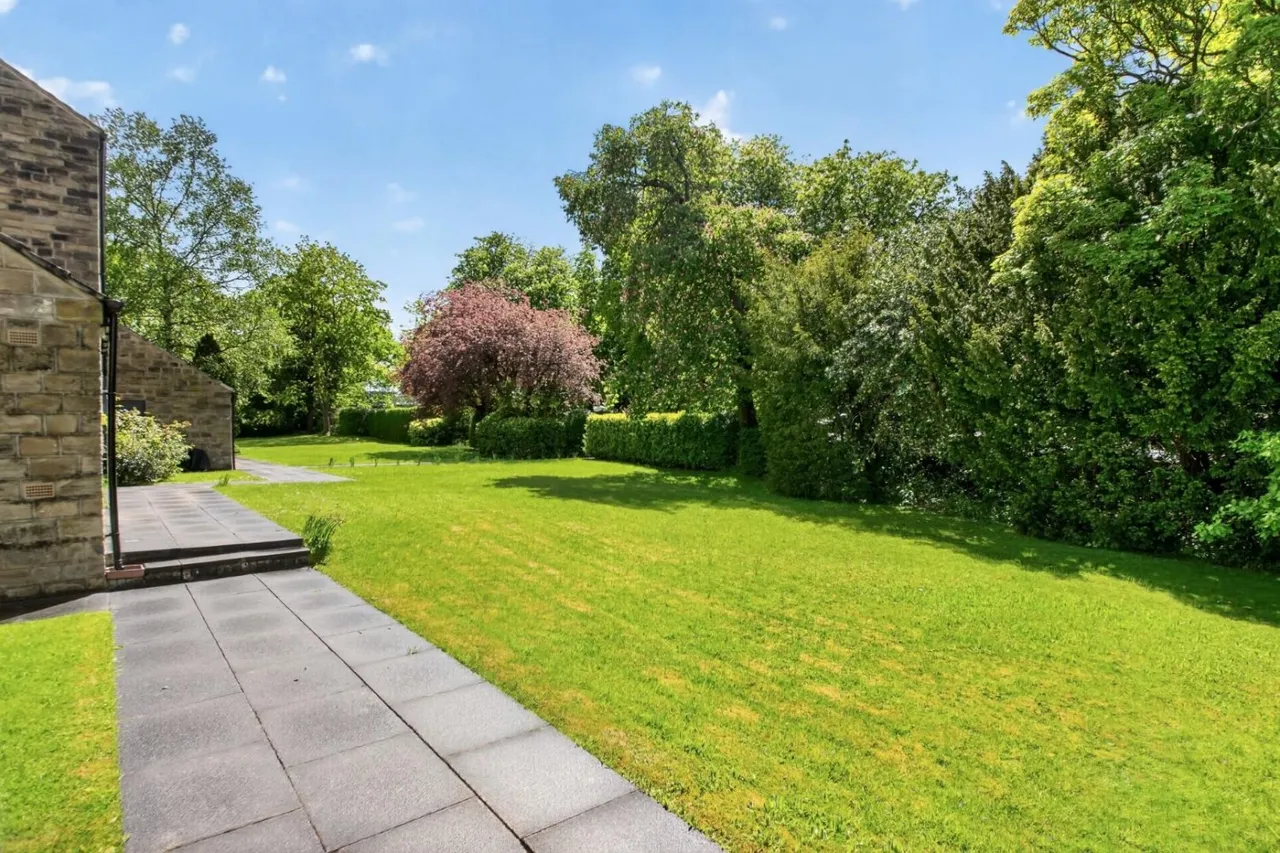 Otley Road, Harrogate, HG2, photo 4