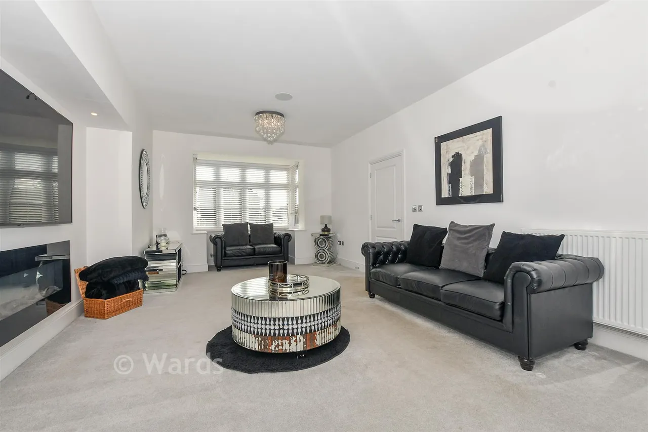 Ketley Close, Eastchurch. Sheerness, ME12, photo 2