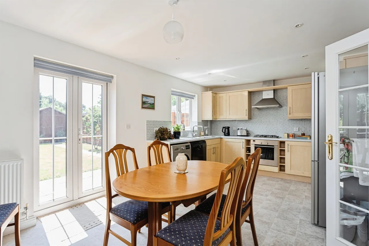 Osborn Close, Sayers Common, BN6, photo 4