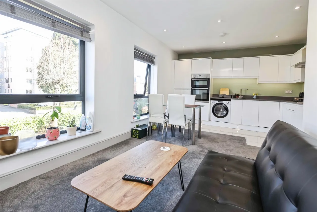 Hagley Road, B16, photo 2