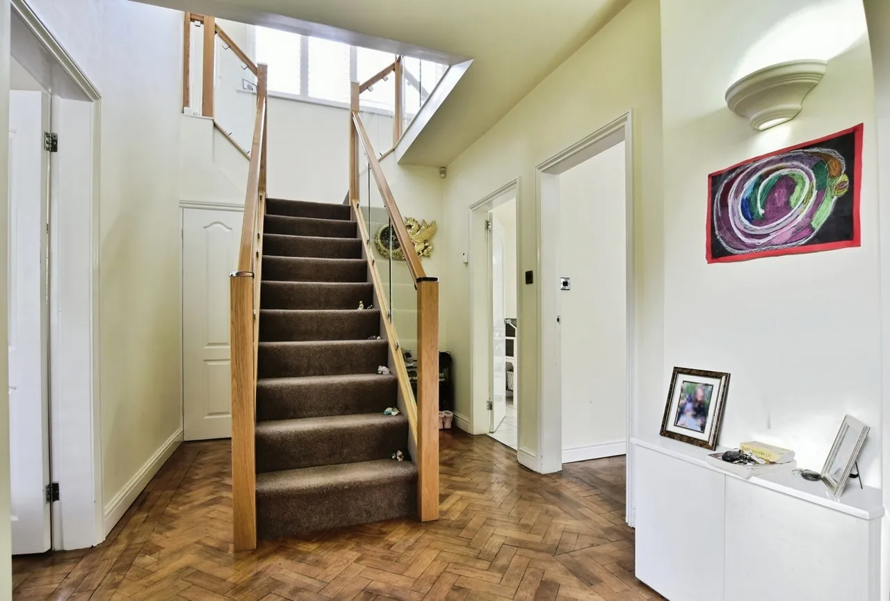 Moss Lane, Timperley, WA15, photo 8