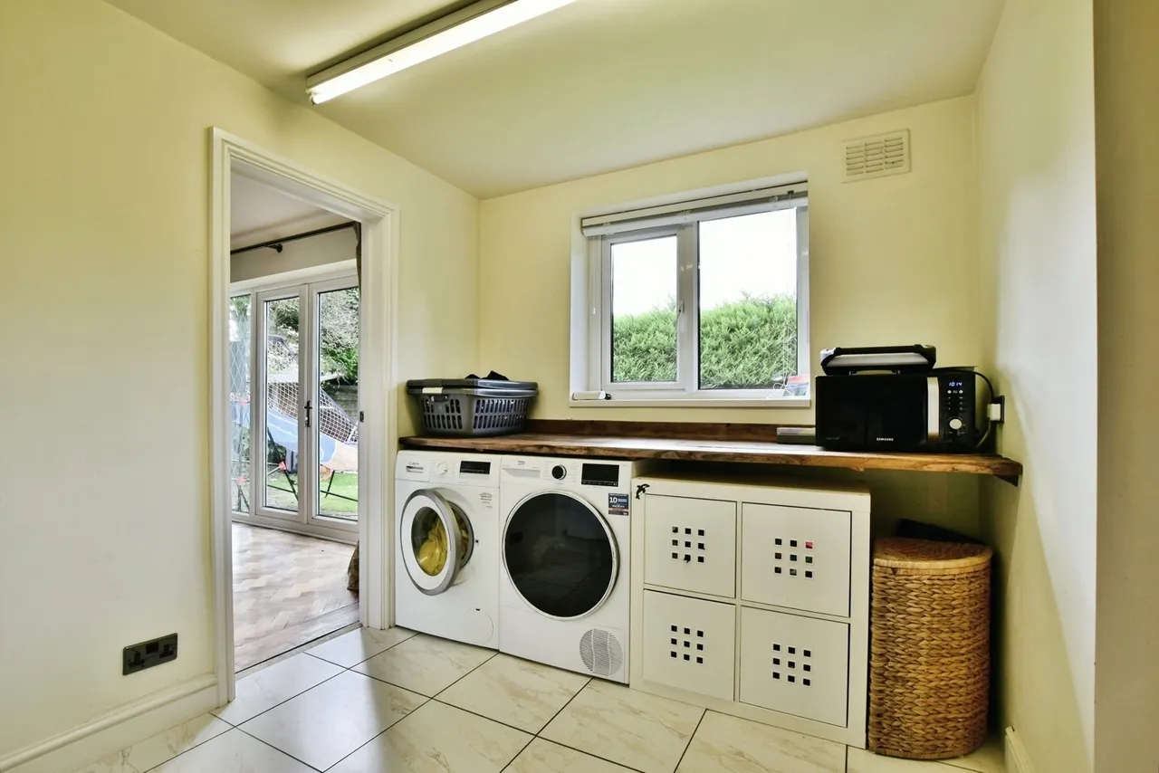 Moss Lane, Timperley, WA15, photo 21