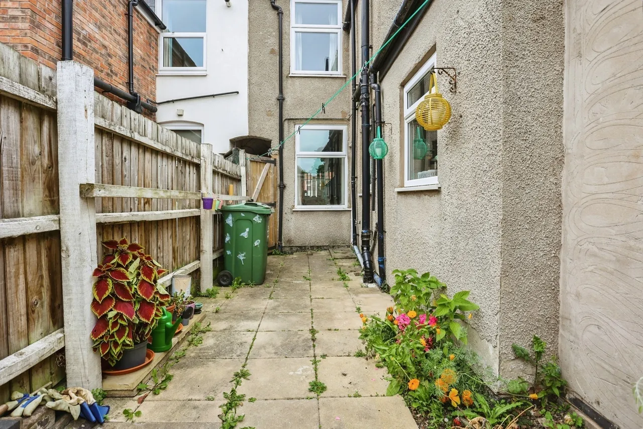 Swan Street, Sileby, LE12, photo 17