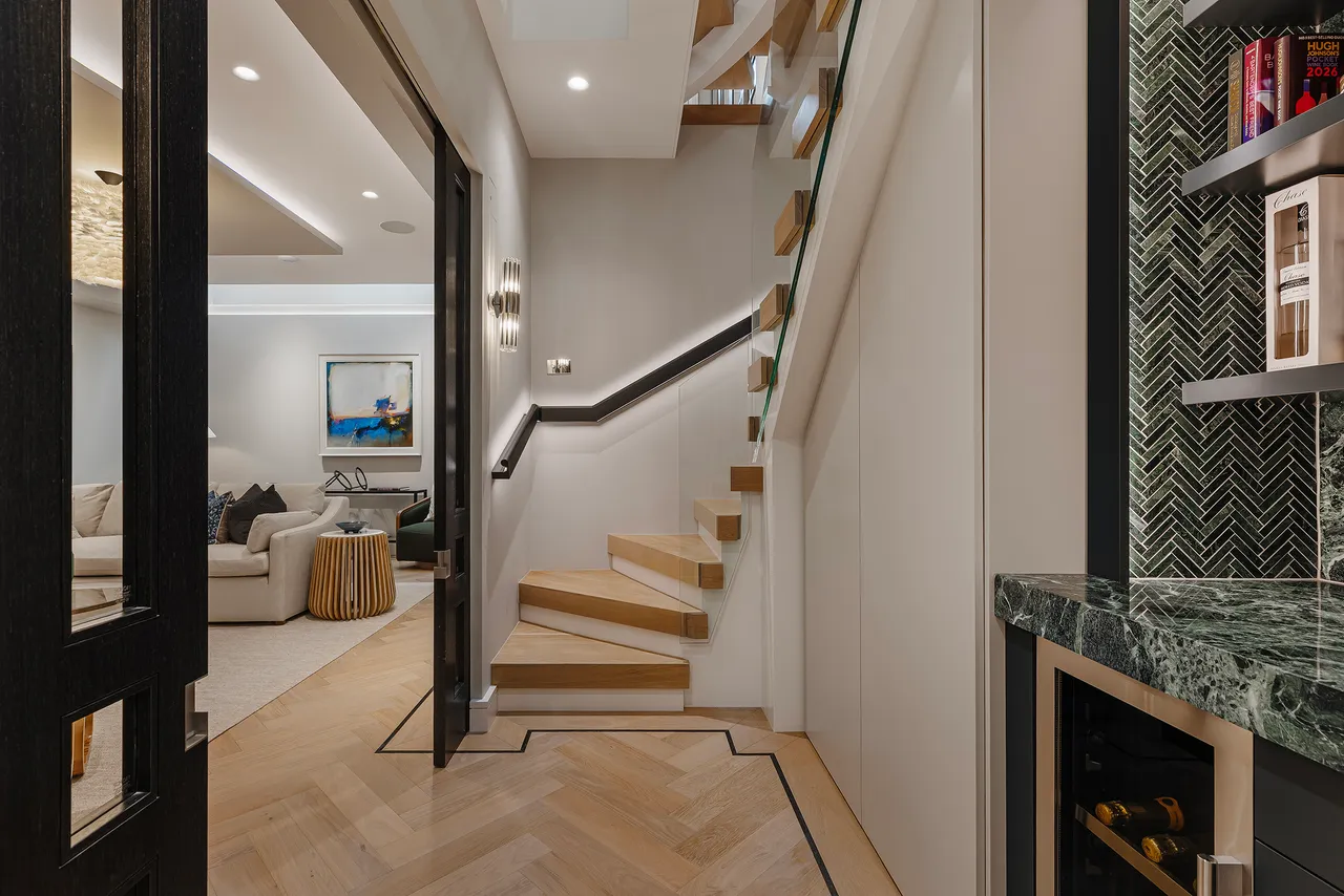 Eccleston Square Mews, Pimlico, SW1V, photo 23