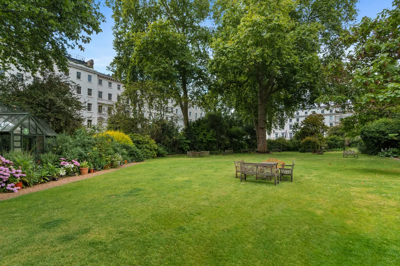 Eccleston Square Mews, Pimlico, SW1V, photo 24