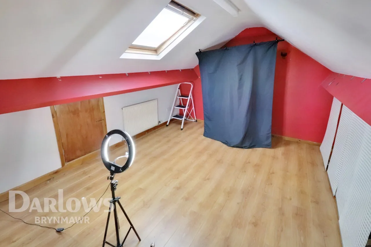 Alma Street, Abertillery, photo 12