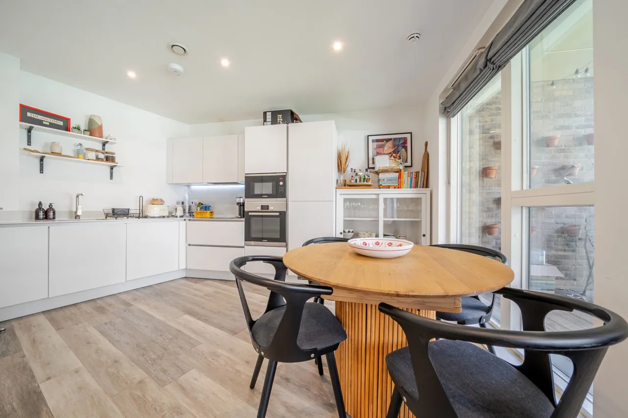 Fritillary Apartments, London, SE5, photo 6