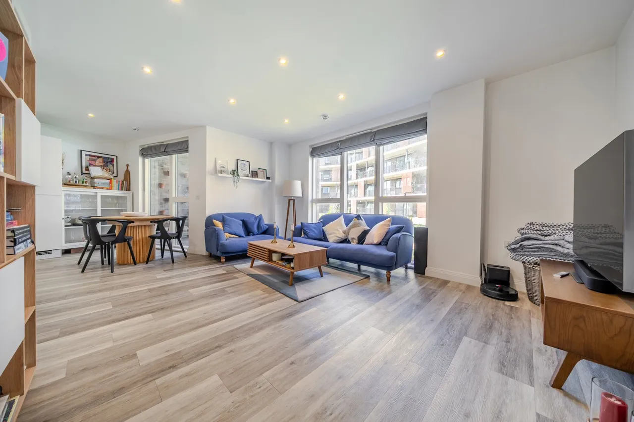 Fritillary Apartments, London, SE5, photo 5