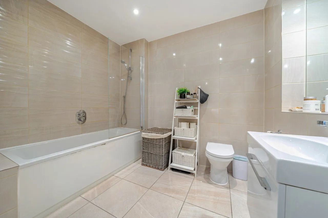 Fritillary Apartments, London, SE5, photo 11