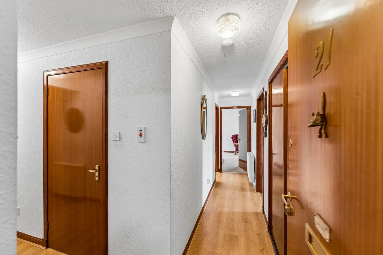 Mitre Court, Broomhill, G11, photo 11
