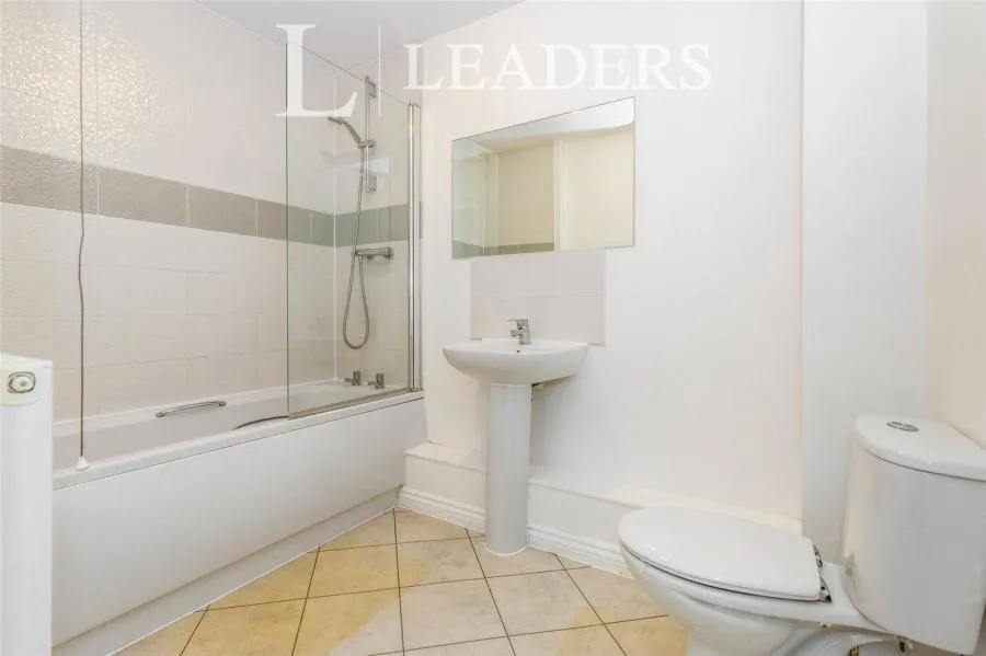 Blanchard Avenue, Gosport, PO13, photo 6