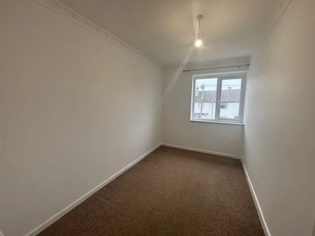 Newcroft Road, CALNE, photo 7