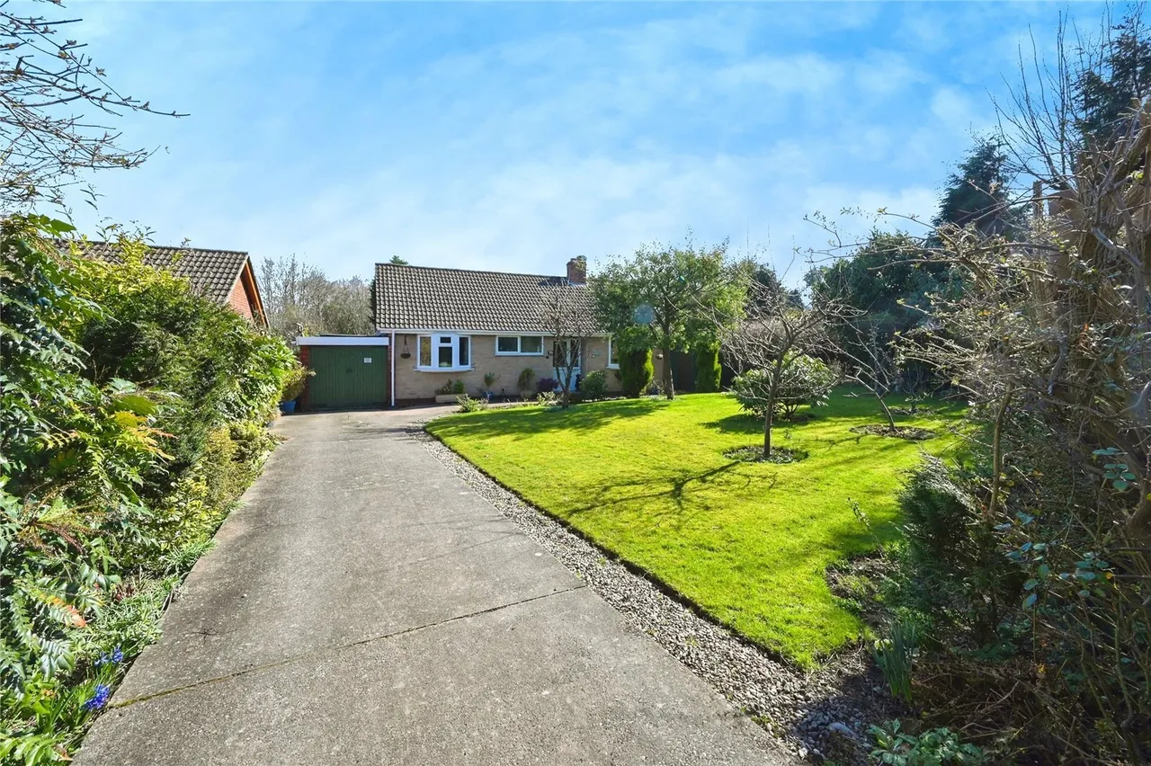 2 bed house for sale — Birds Lane, Kirkby-in-Ashfield, Nottingham, Nottinghamshire, NG17