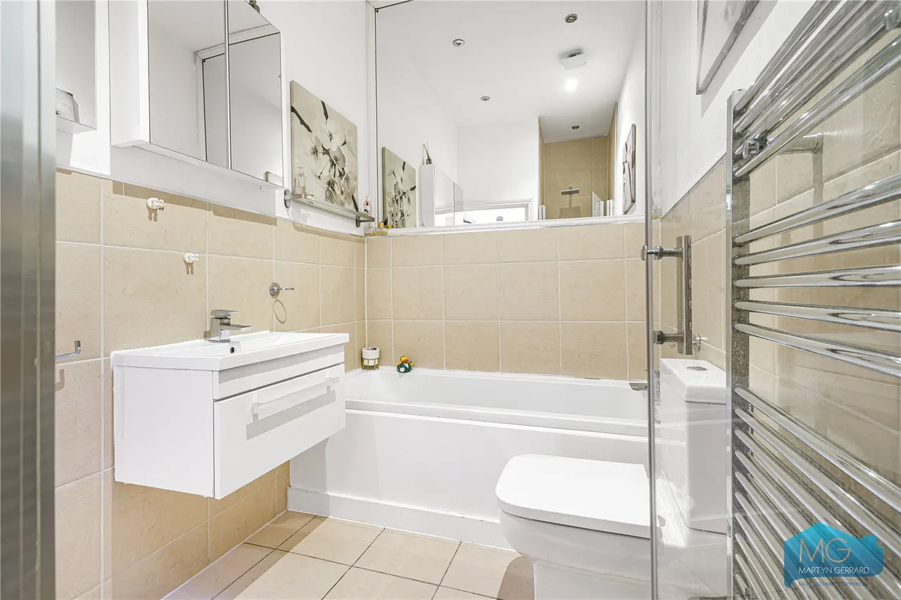 Queens Avenue, London, N10, photo 18