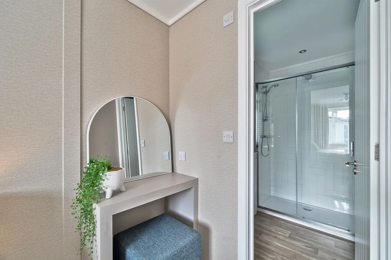 Blandford Road North, Beacon Hill, BH16, photo 9