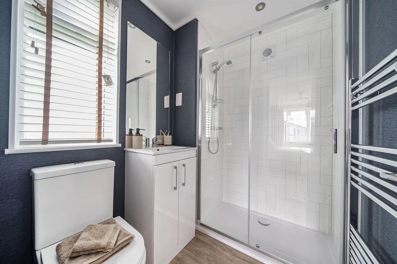 Blandford Road North, Beacon Hill, BH16, photo 10