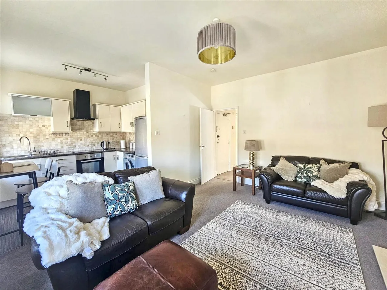 78 Bolton Road, Silsden, BD20 0JY, photo 3