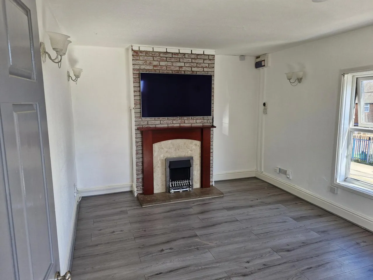Anglesey Road, Burton upon Trent, DE14, photo 12
