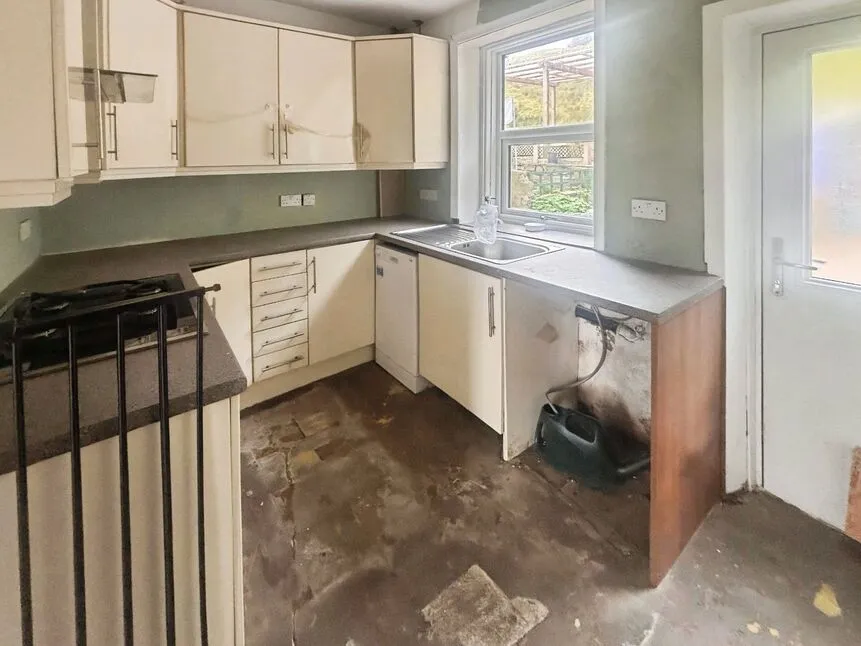 Carr Road, Todmorden, OL14, photo 6