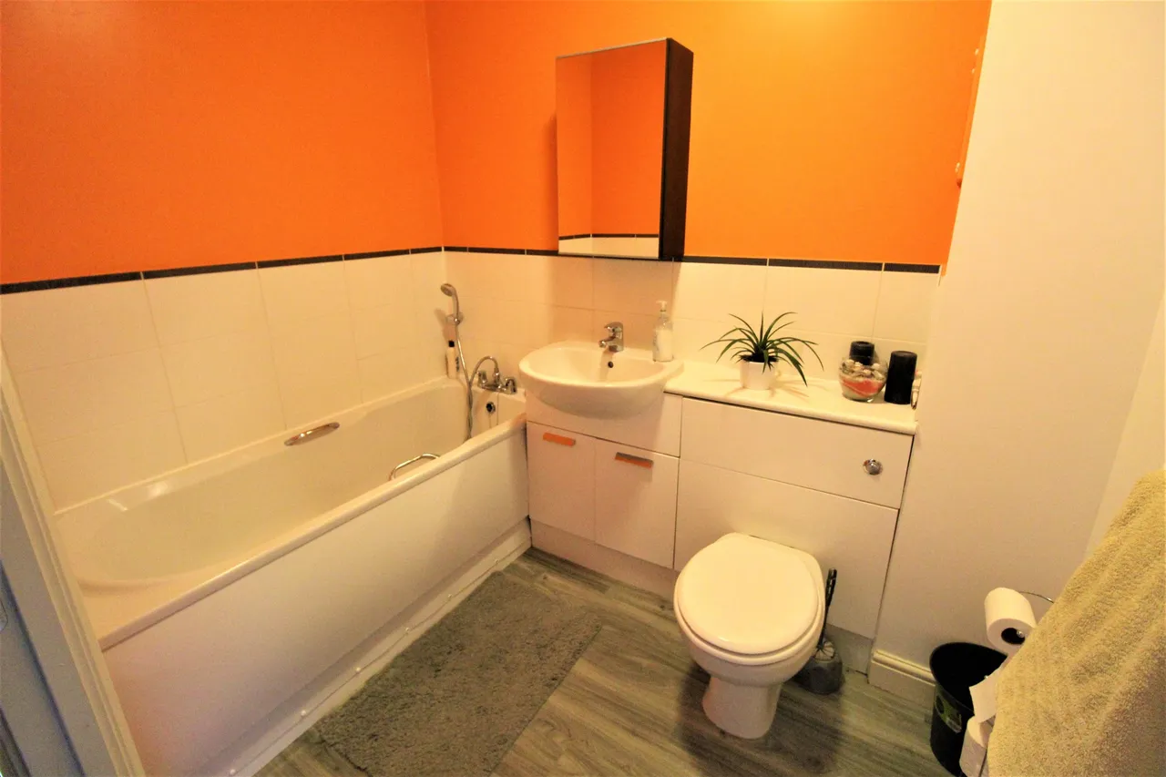 Anchor Court, Grays, Essex, RM17 6QP, photo 6