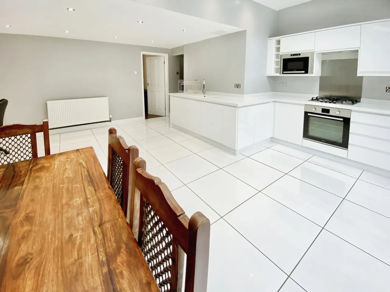 Parrs Wood Road, Didsbury, M20, photo 3