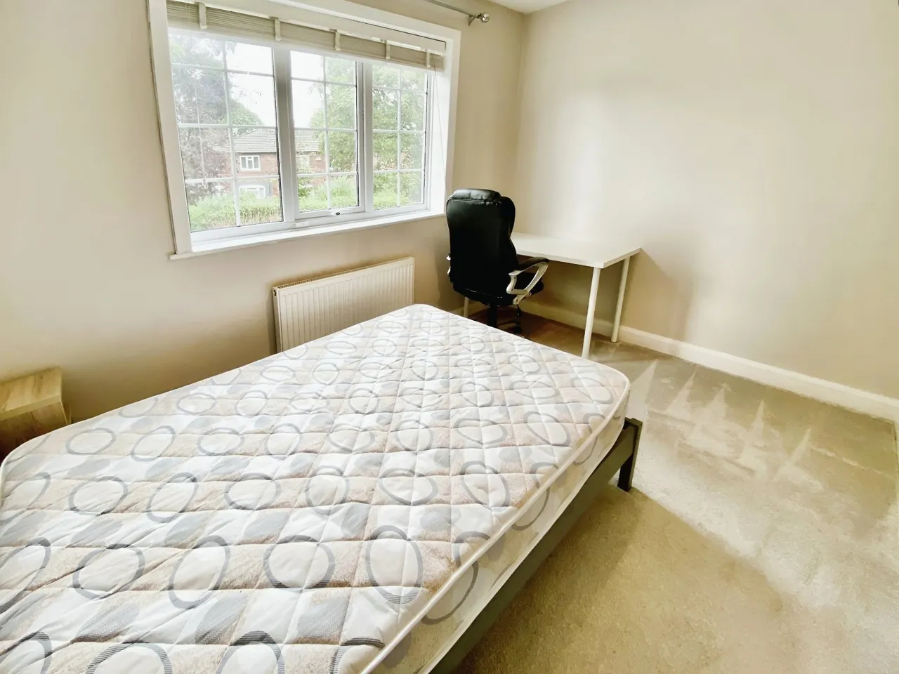 Parrs Wood Road, Didsbury, M20, photo 9