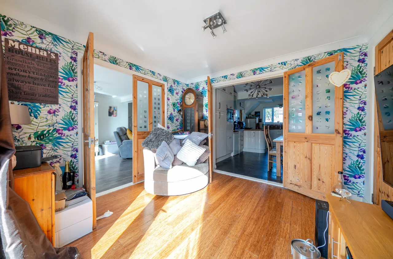 Selborne Avenue, Havant, PO9, photo 11