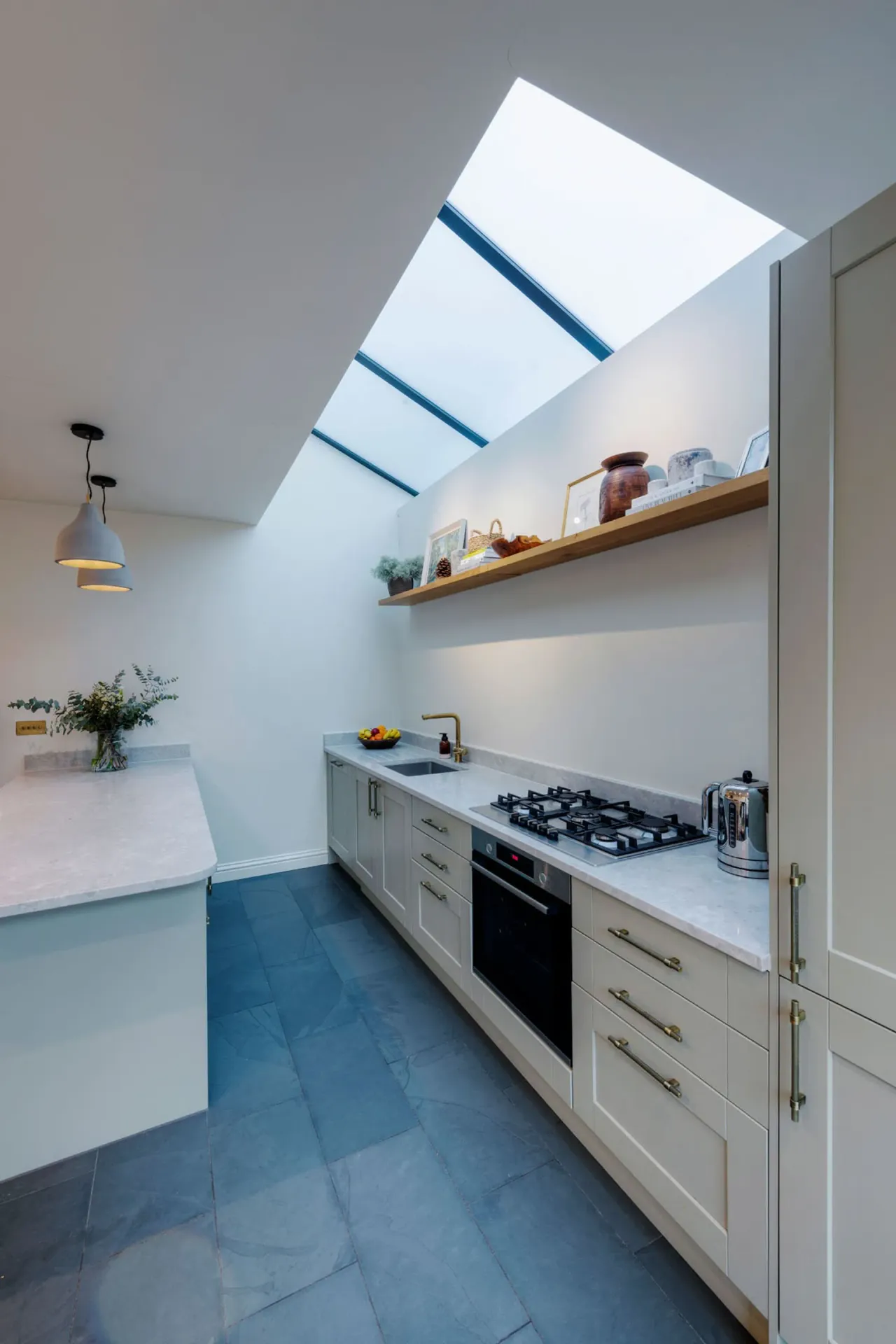 Newport Road, Leyton, E10, photo 9