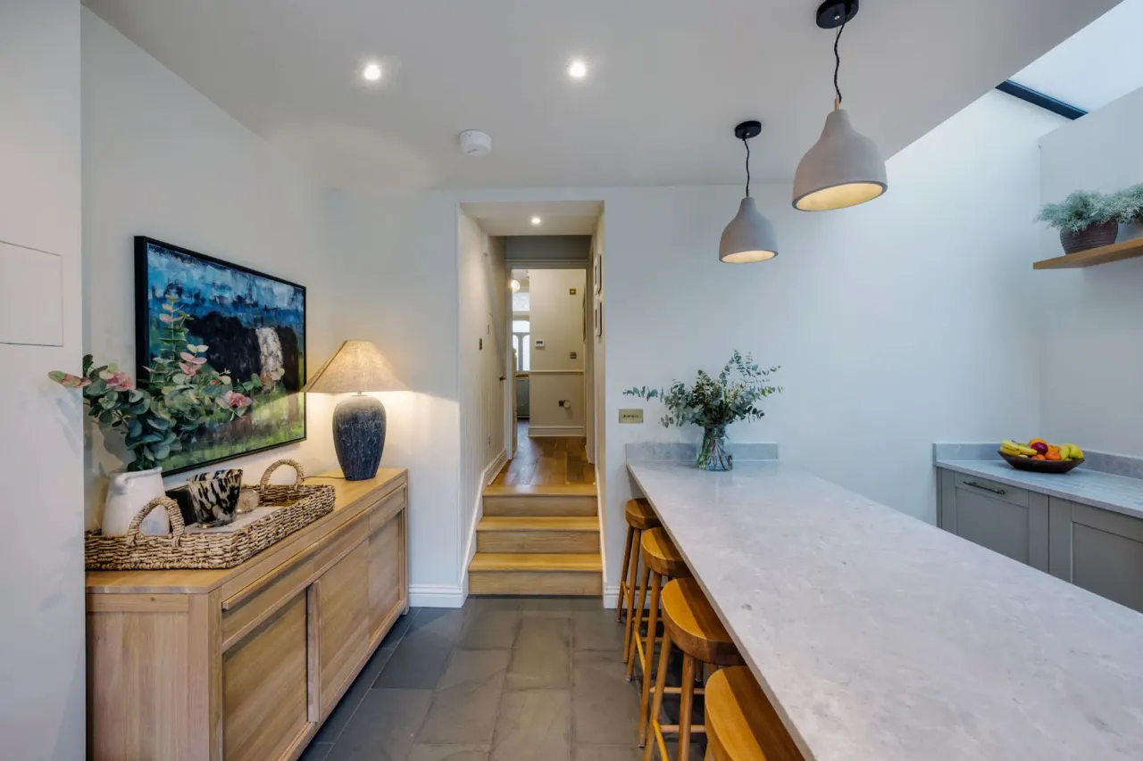 Newport Road, Leyton, E10, photo 6