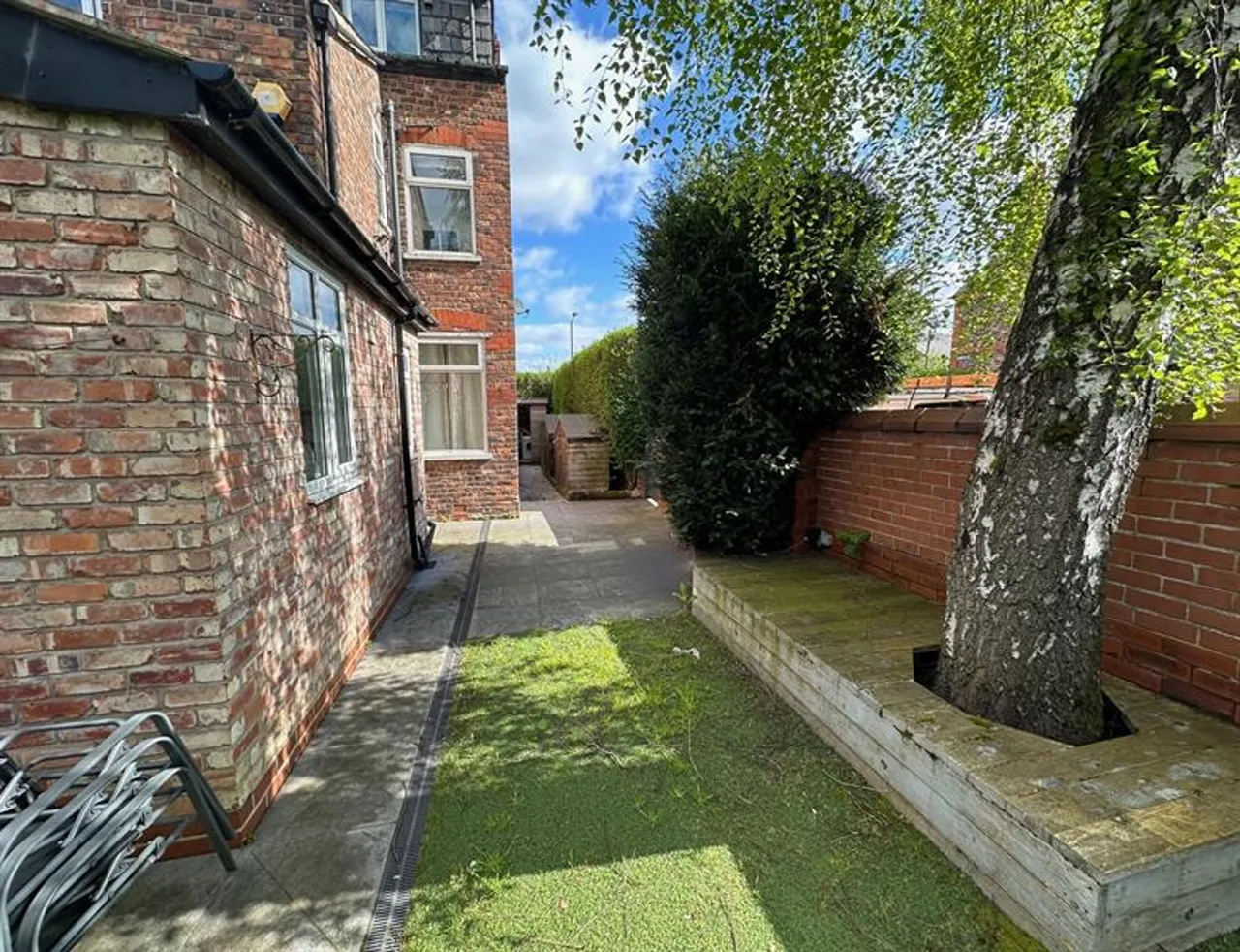 Moss Lane, Altrincham, photo 17