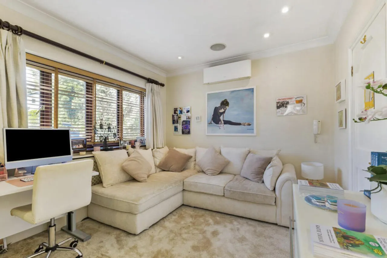 Spring Lake Stanmore, HA7, photo 10