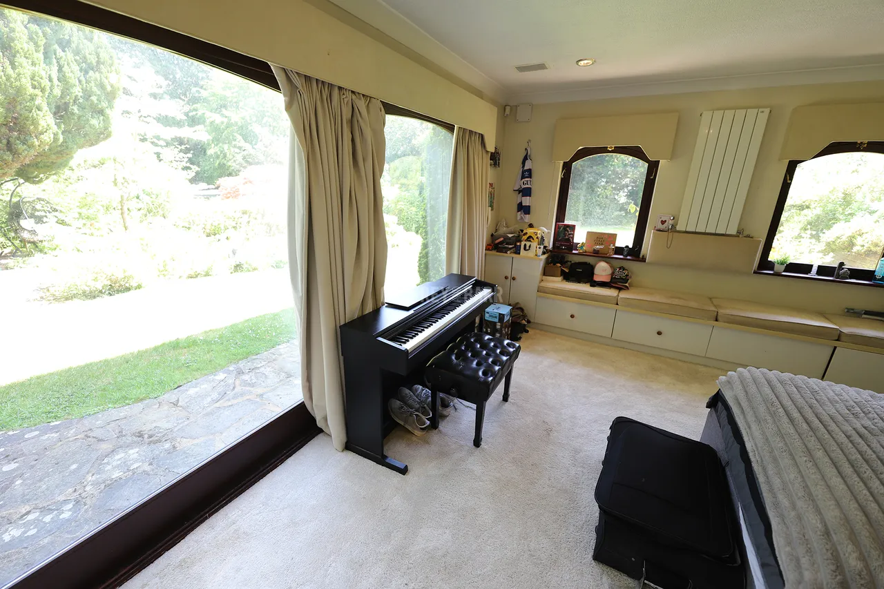 Spring Lake Stanmore, HA7, photo 15
