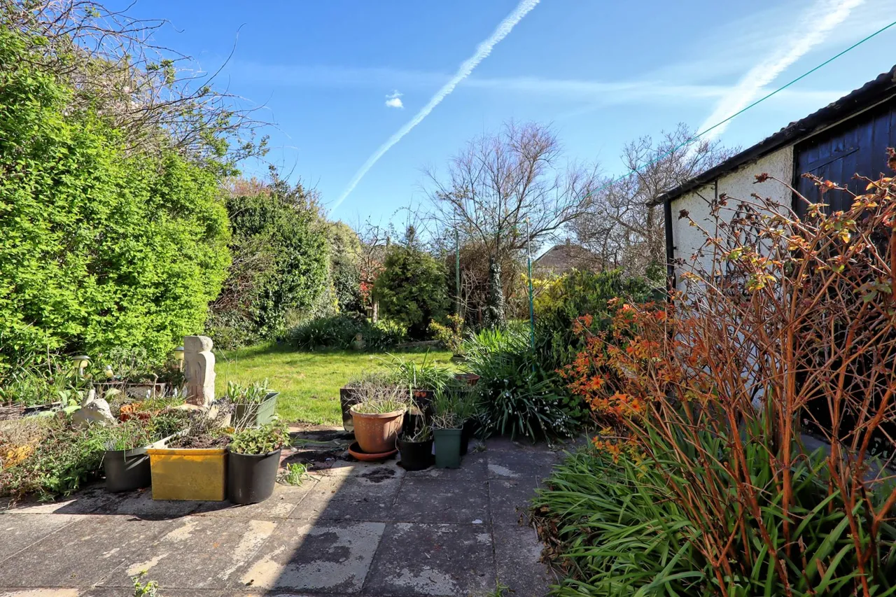 Snakes Lane, Southend On Sea, SS2 6UD, photo 4