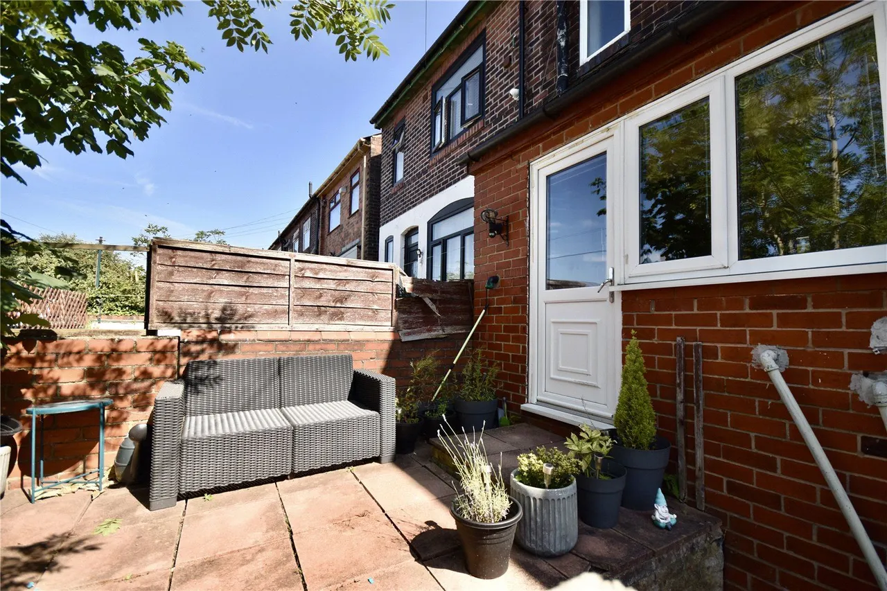 Heron Street, Hollins, OL8, photo 12