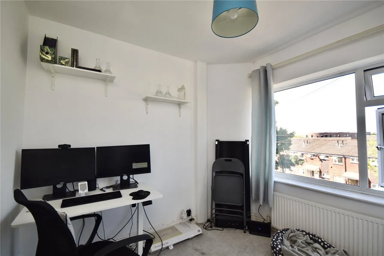 Heron Street, Hollins, OL8, photo 9