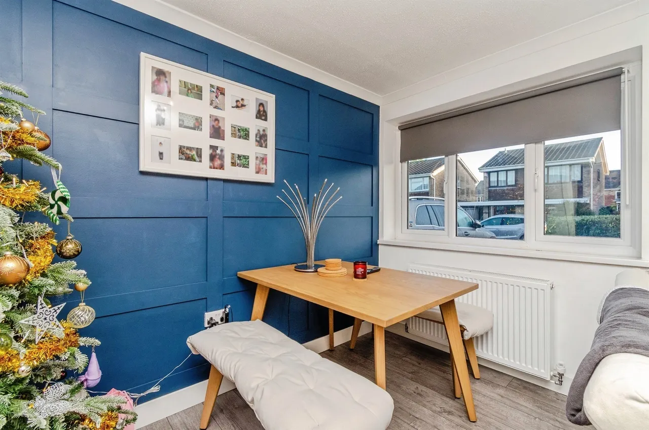 Thompson Close, Willenhall, WV13, photo 4
