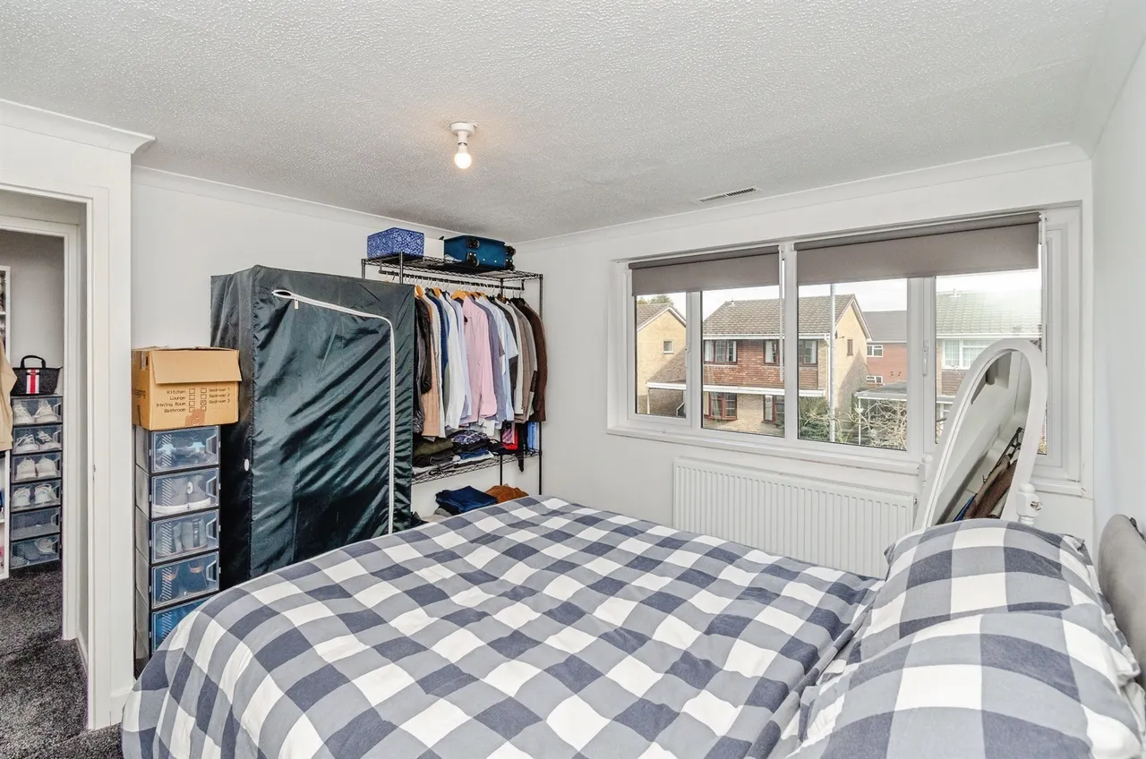 Thompson Close, Willenhall, WV13, photo 9