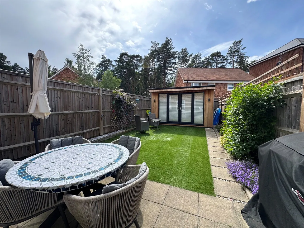 Red Cedar Avenue, Fleet, Hampshire, GU51 3HB, photo 5