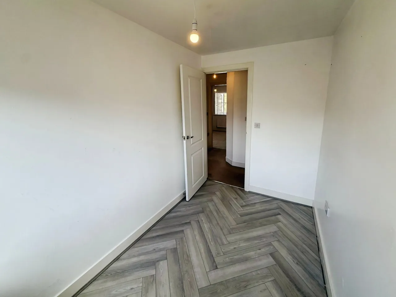 Elm Tree Road, Penllergaer, SA4, photo 18