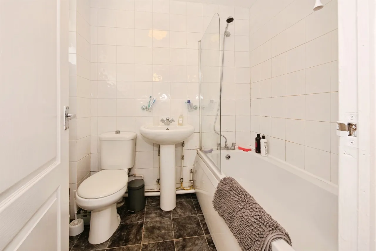 Trenewydd Ebbw Vale, NP23, photo 28