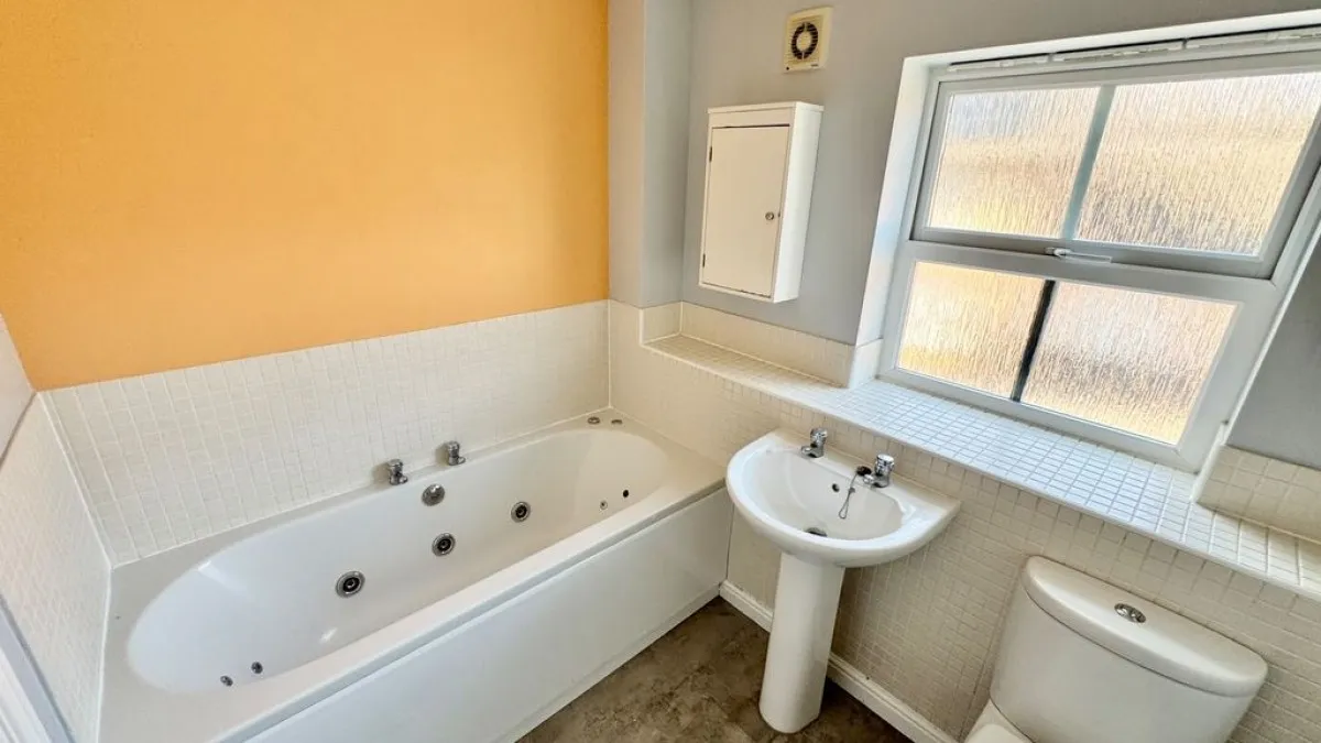 Sorrel Road, Witham St. Hughs, photo 14