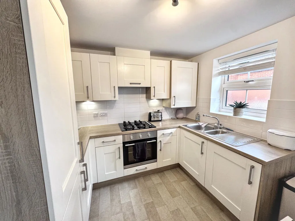 Lowther Road, Bournemouth BH8 8NG, photo 6