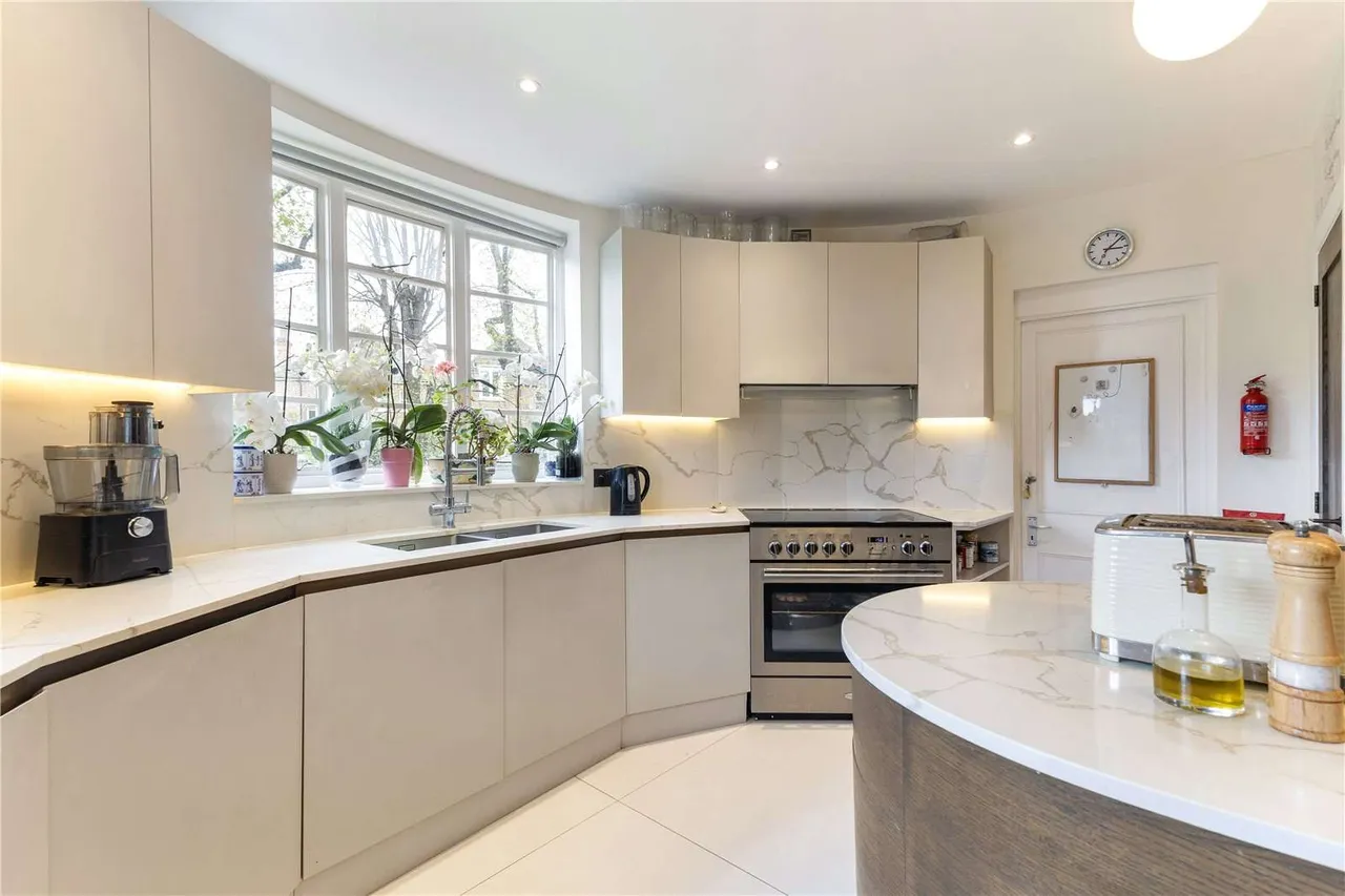 Heath Rise, Kersfield Road, London, SW15 3HF, photo 8