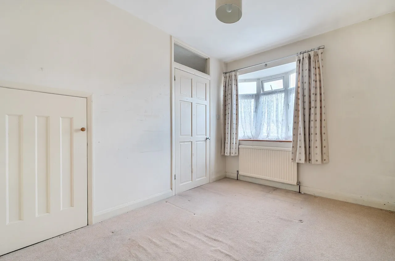 Tudor Road, Godalming, GU7, photo 17