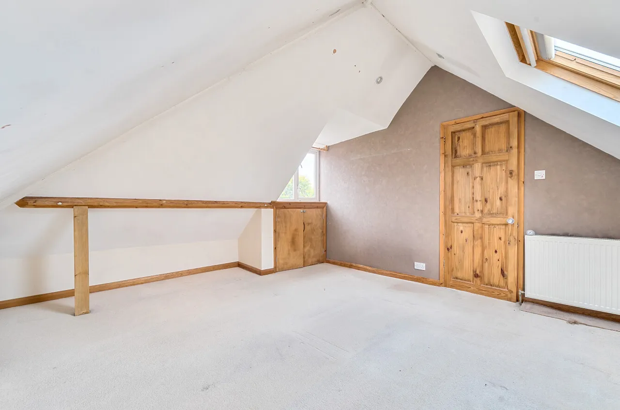 Tudor Road, Godalming, GU7, photo 12