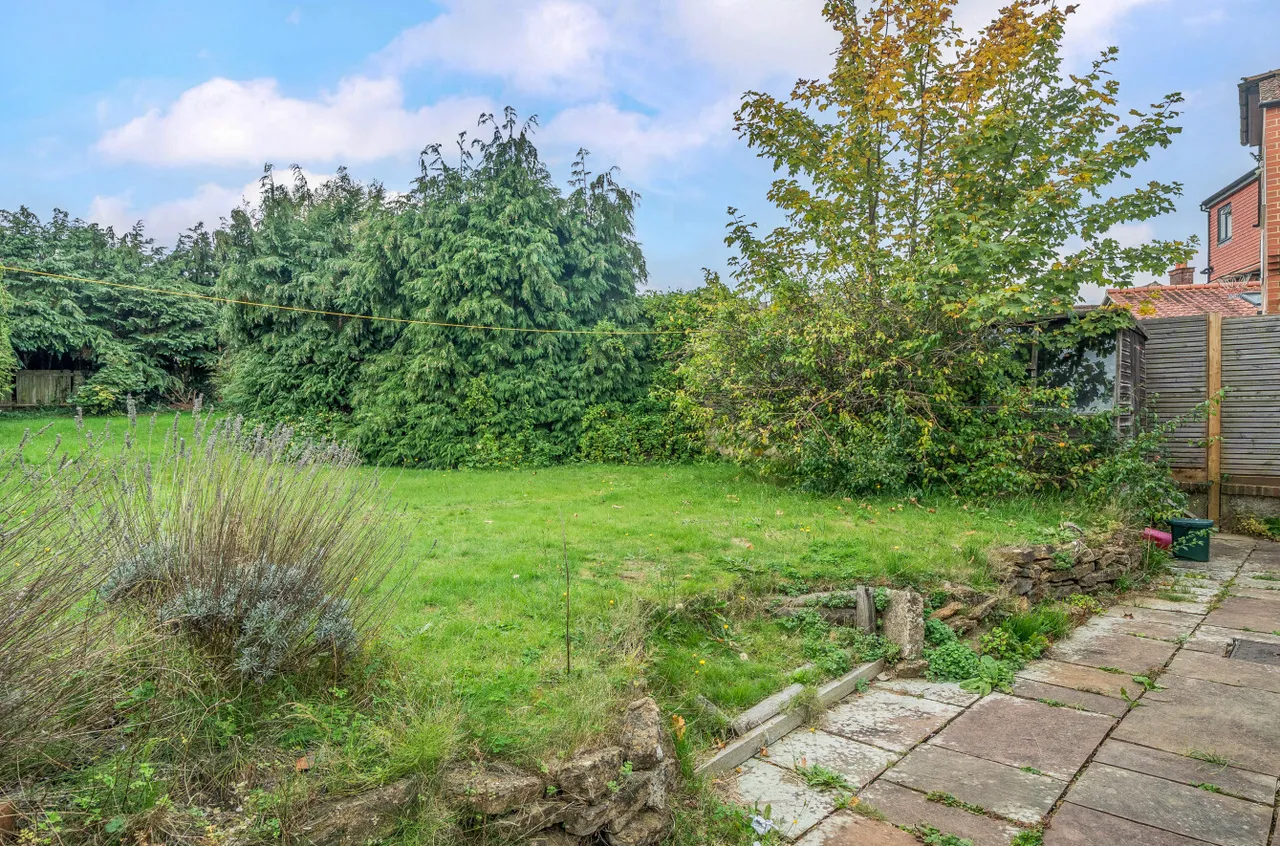 Tudor Road, Godalming, GU7, photo 21