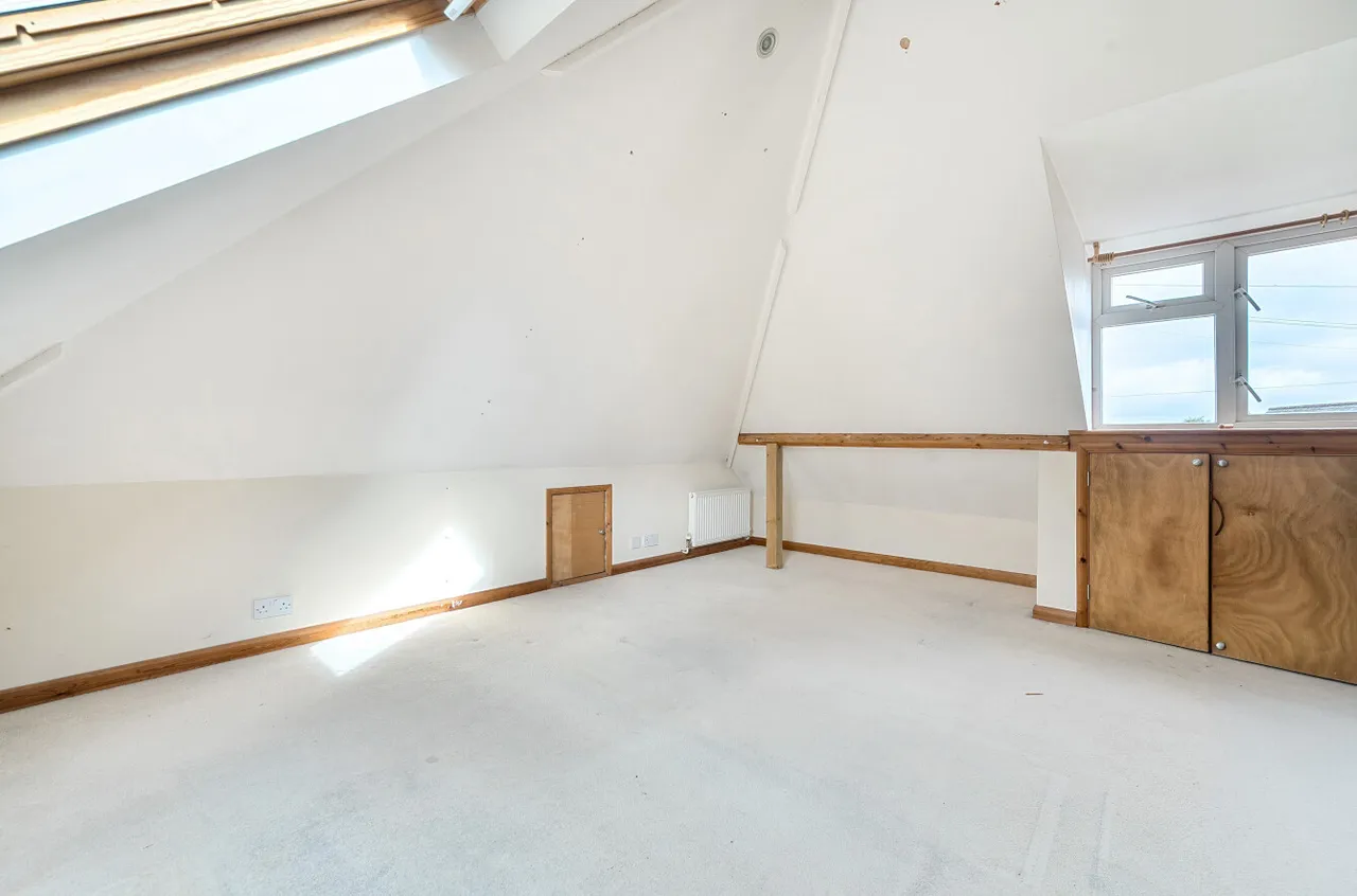Tudor Road, Godalming, GU7, photo 13