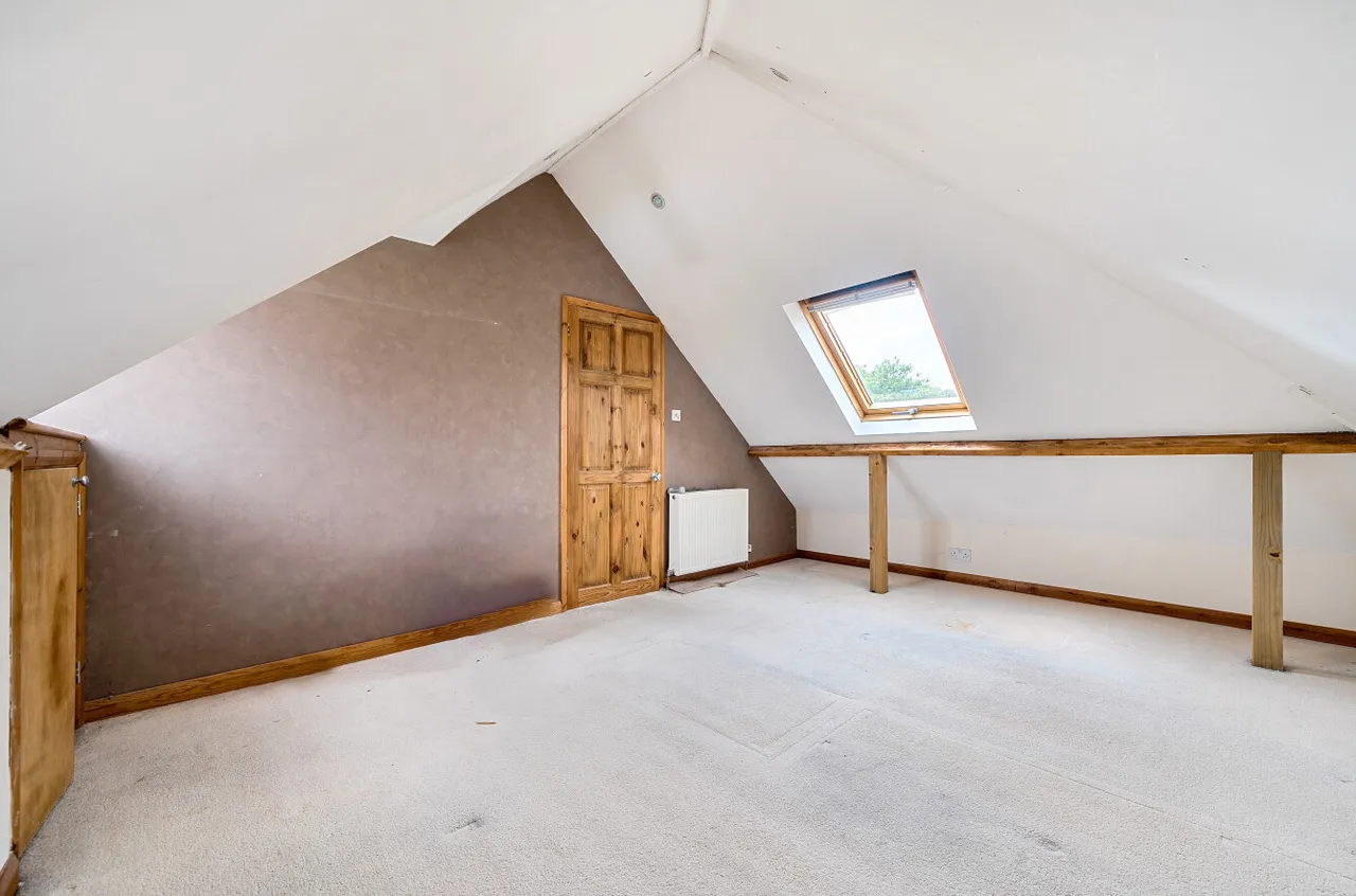 Tudor Road, Godalming, GU7, photo 11