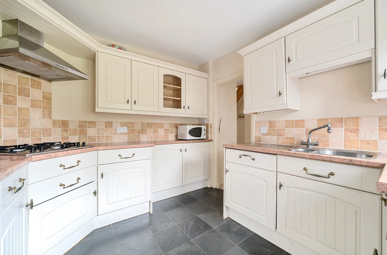 Tudor Road, Godalming, GU7, photo 5